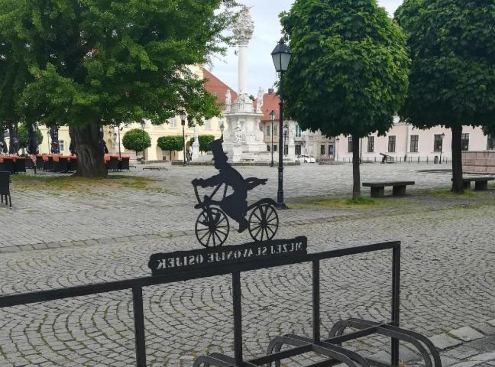 Apartman Olymp Osijek-Garaza Luaran gambar