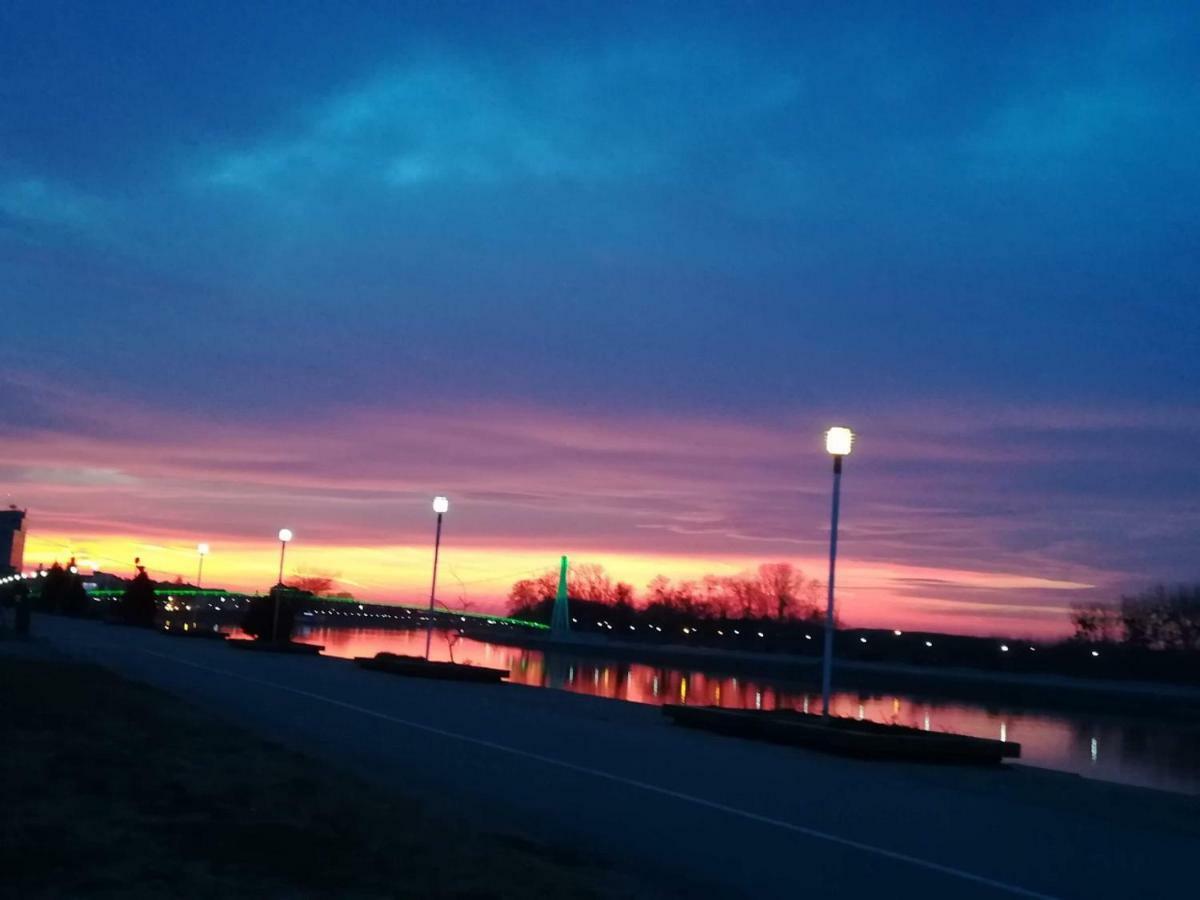 Apartman Olymp Osijek-Garaza Luaran gambar
